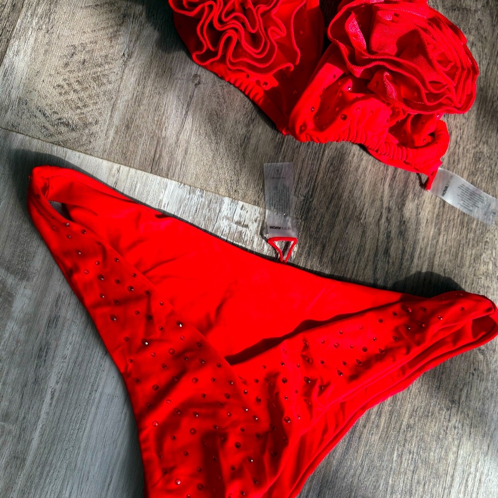 Red Rhinestone Bikini Set 👙 - Picture 6 of 7